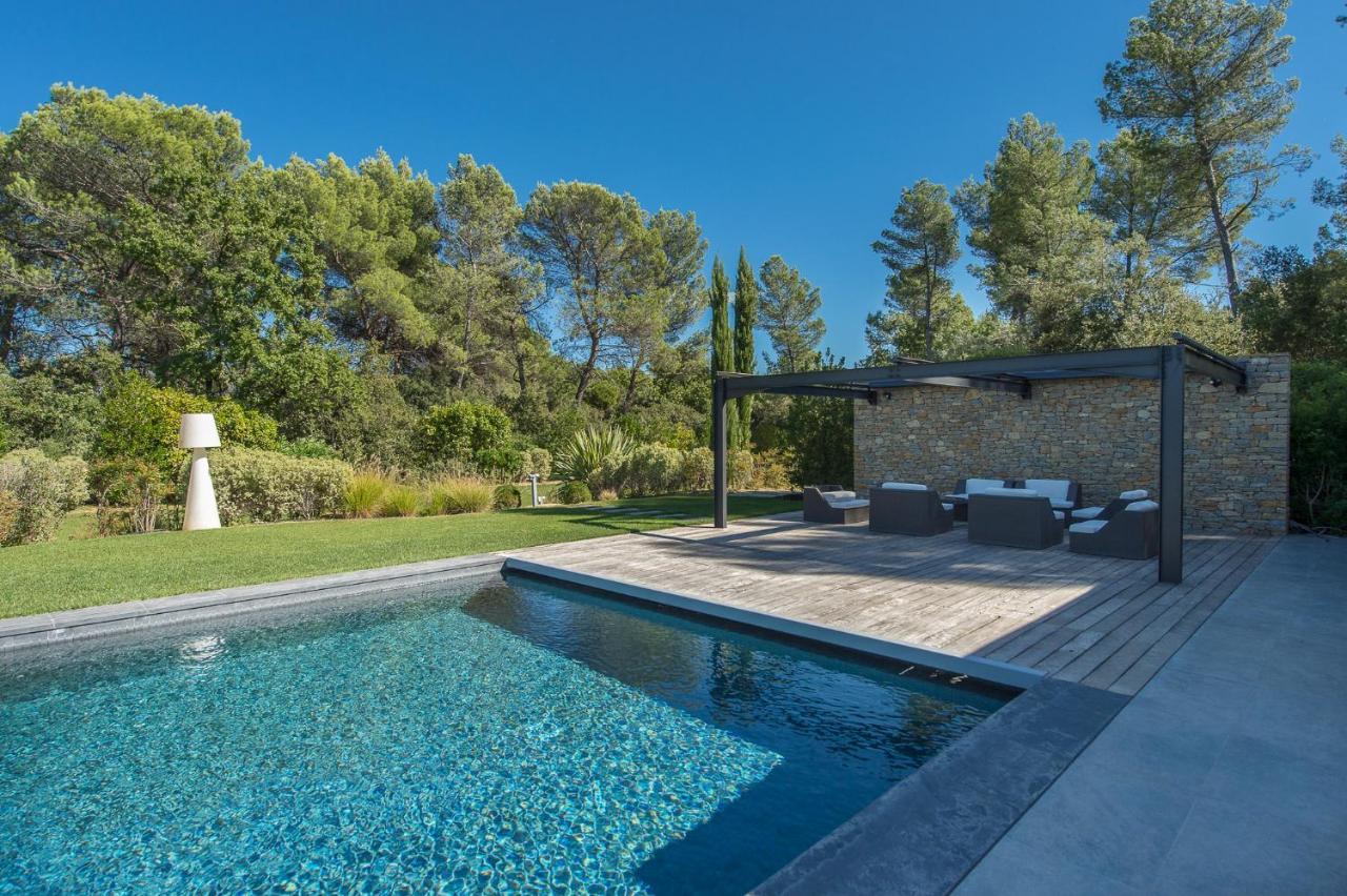 Domaine Rampale Bed & Breakfast Fuveau Exterior photo